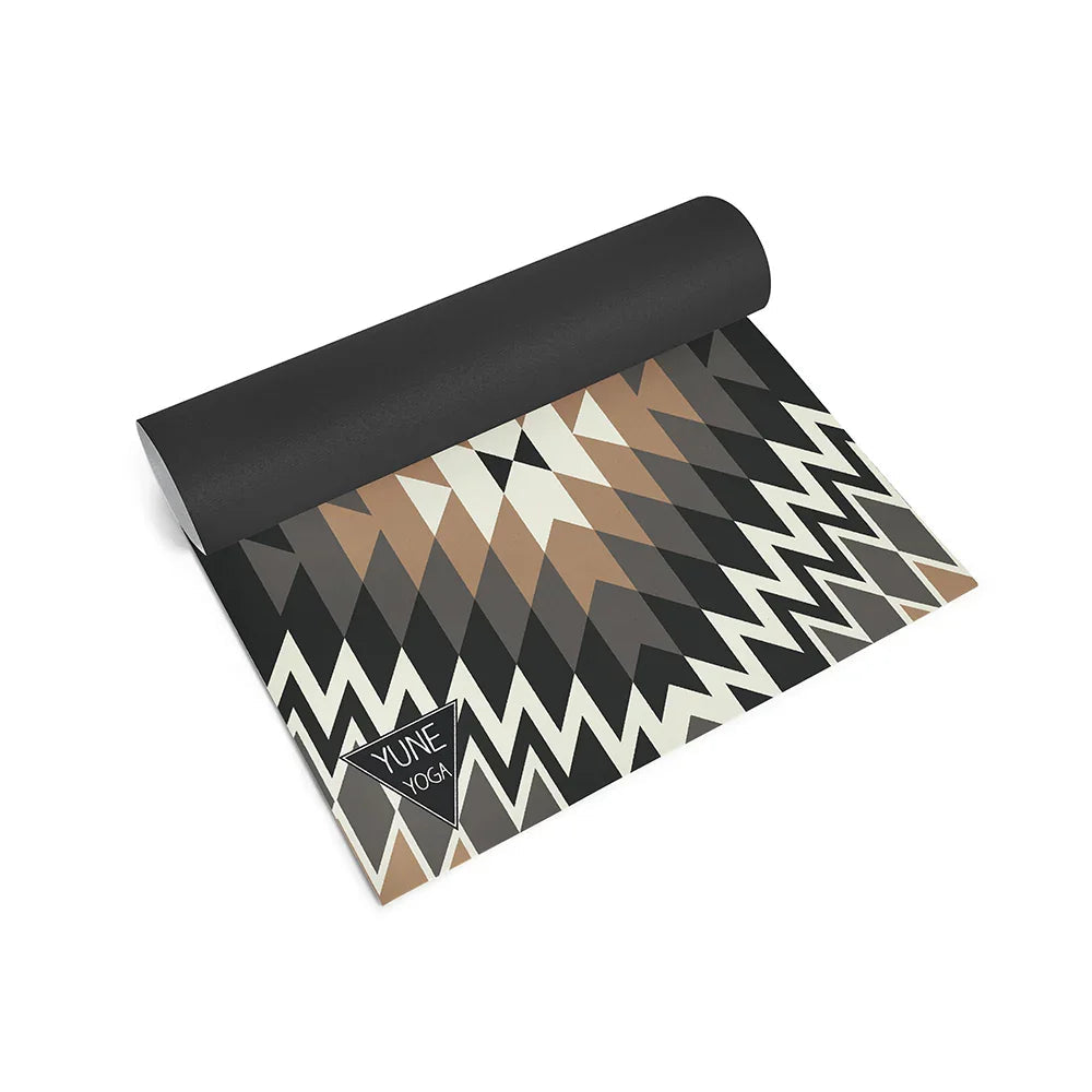 Red Rocks Sands Yoga Mat – 6 mm Extra Thick, Double-Sided Non-Slip, Eco-Friendly PER with UV-Printed Desert Design | Yune Yoga